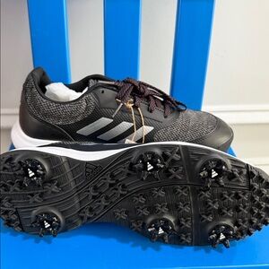 Adidas women’s Black and White Golf Shoes brand new size 7